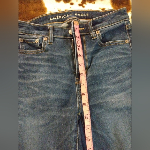 Women's American Eagle Distressed Bell Bottom Flare Jeans - Picture 6 of 7